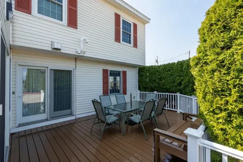 70 Glade Path Hampton NH 03842