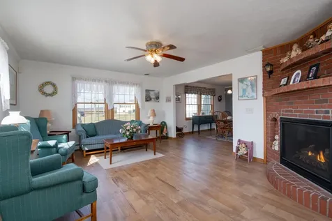70 Glade Path Hampton NH 03842