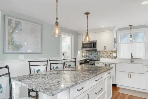 713 Ocean Boulevard Hampton NH 03842