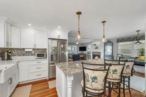 713 Ocean Boulevard Hampton NH 03842