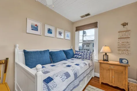 713 Ocean Boulevard Hampton NH 03842