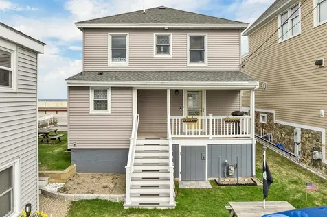 713 Ocean Boulevard Hampton NH 03842