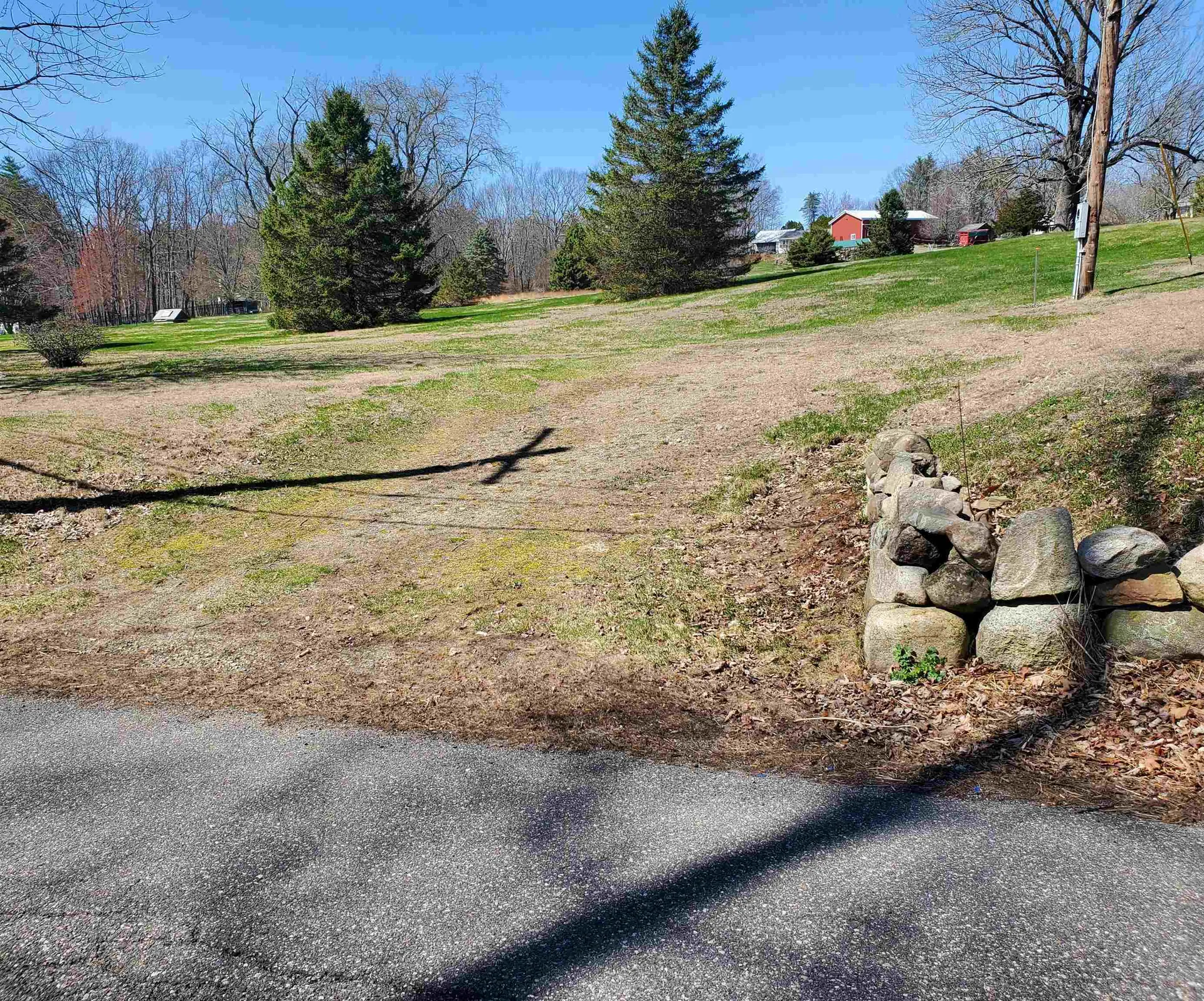 18 Governor Hill Road Eliot ME 03903