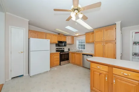 74 Eagle Drive Rochester NH 03868