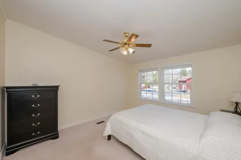 74 Eagle Drive Rochester NH 03868