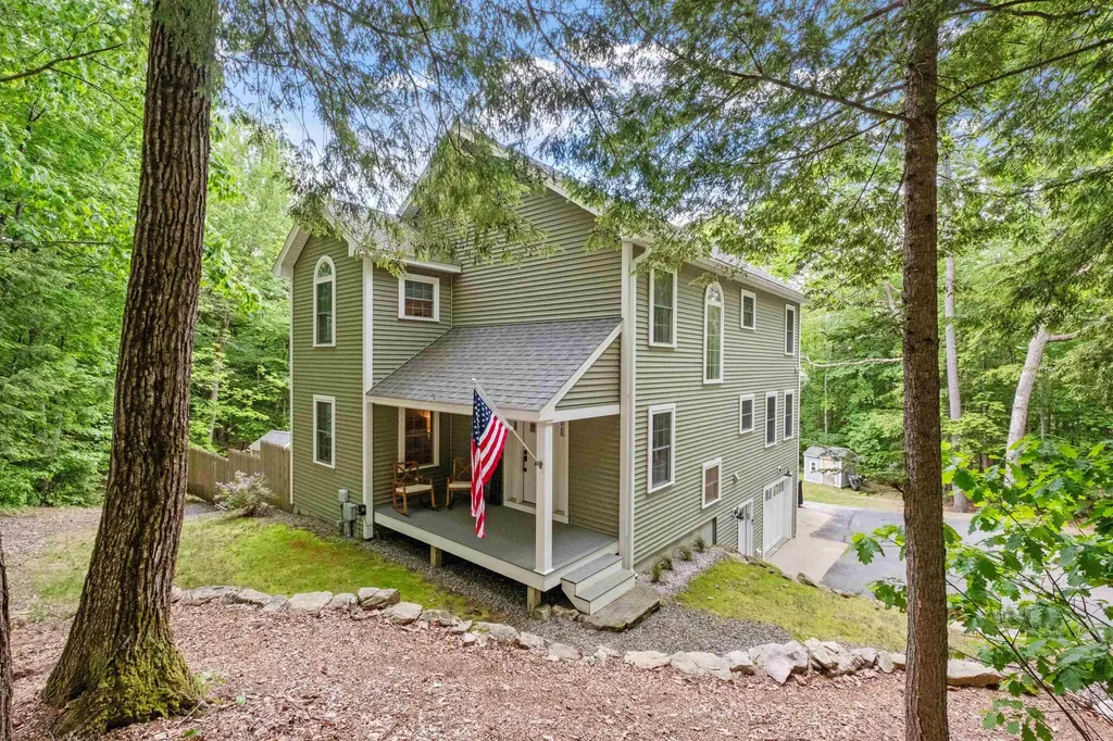 84 Heritage Hill Road Holderness NH 03245