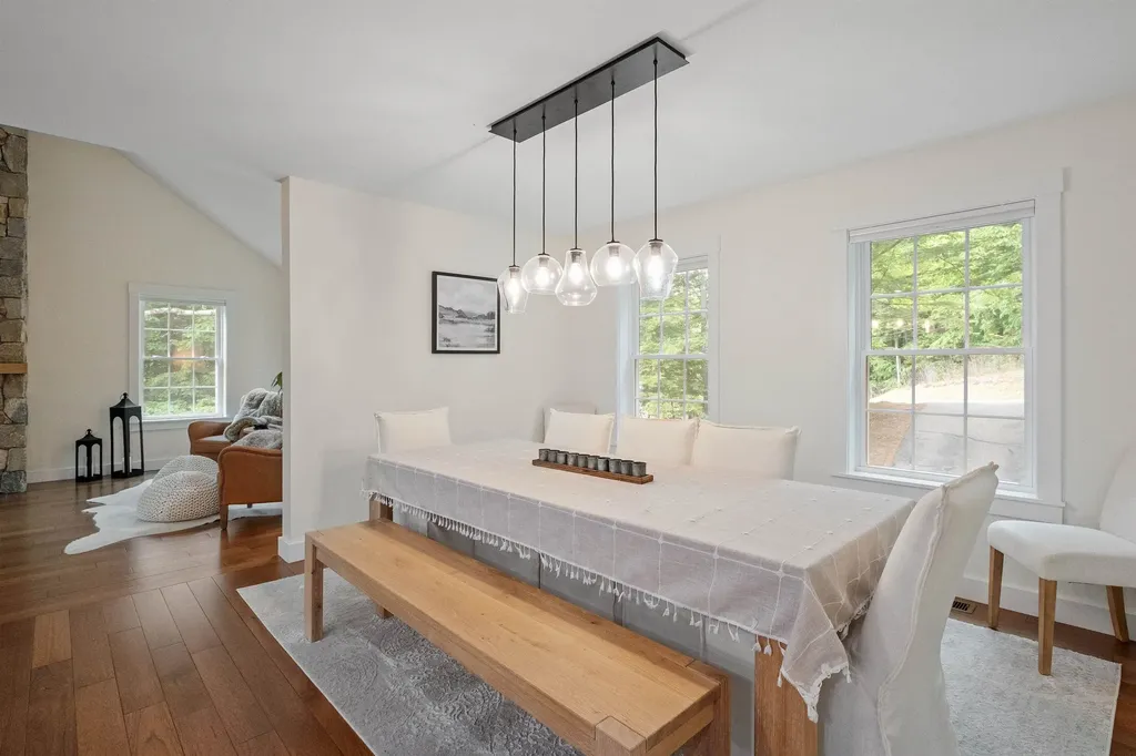 84 Heritage Hill Road Holderness NH 03245