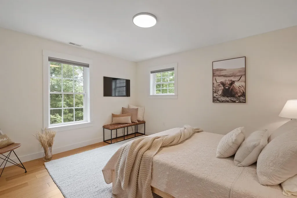 84 Heritage Hill Road Holderness NH 03245