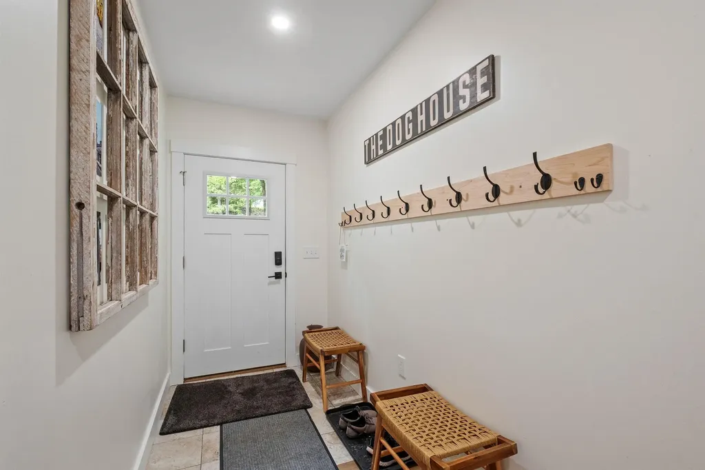 84 Heritage Hill Road Holderness NH 03245