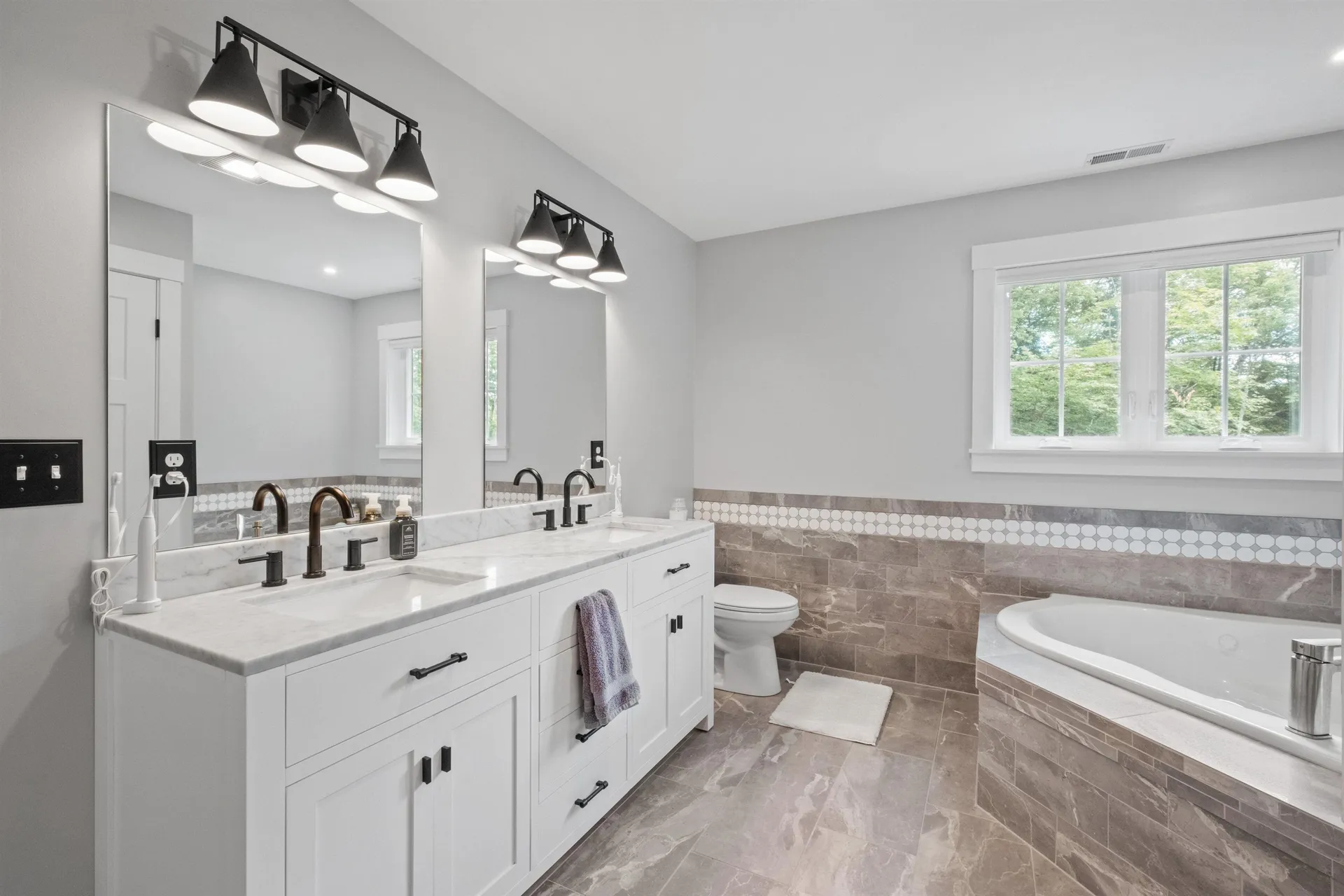 84 Heritage Hill Road Holderness NH 03245