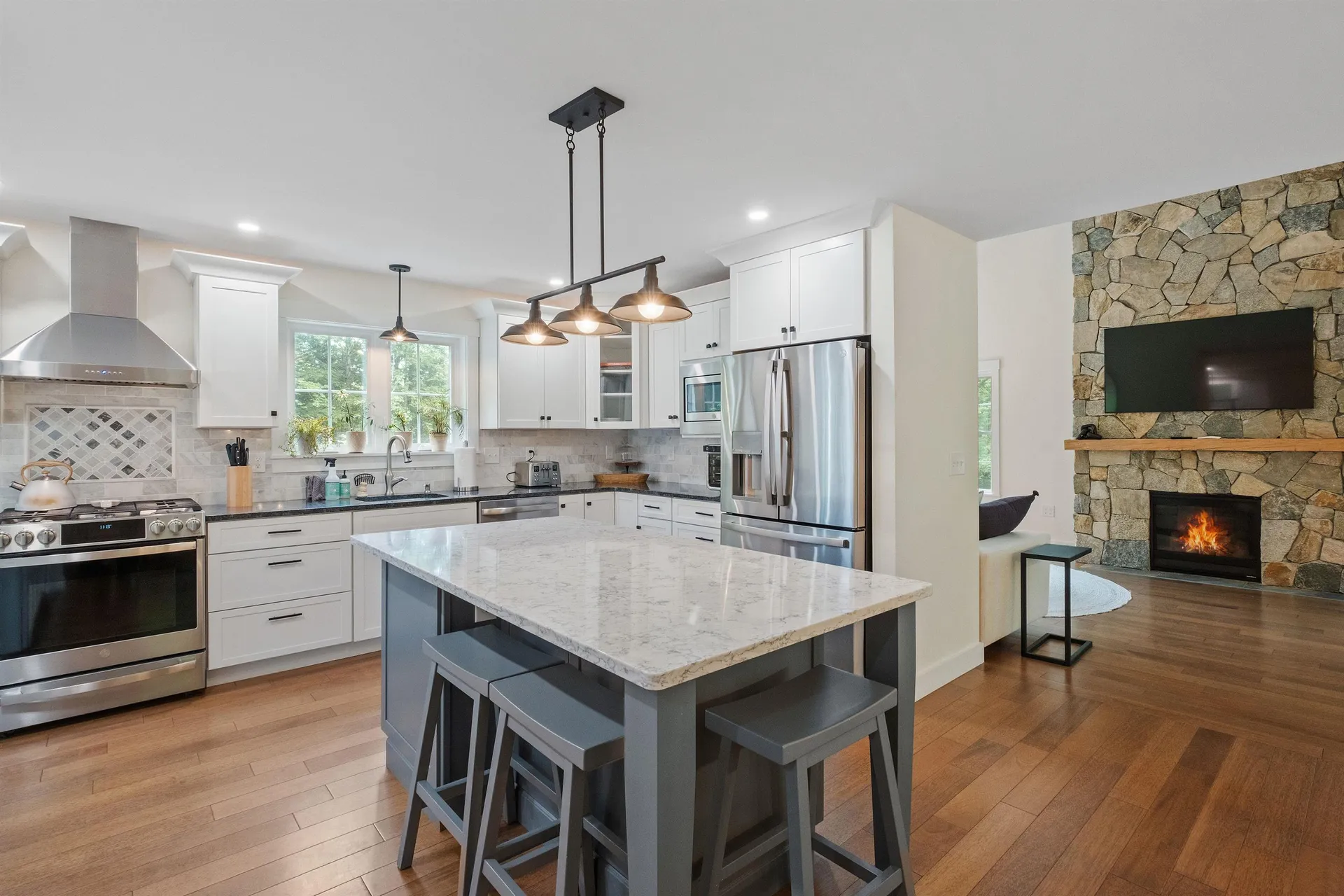 84 Heritage Hill Road Holderness NH 03245