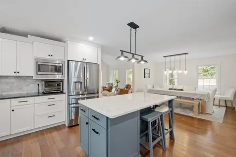 84 Heritage Hill Road Holderness NH 03245