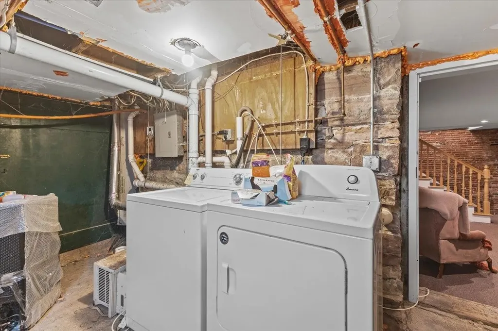 233 Pearl Street Burlington VT 05401