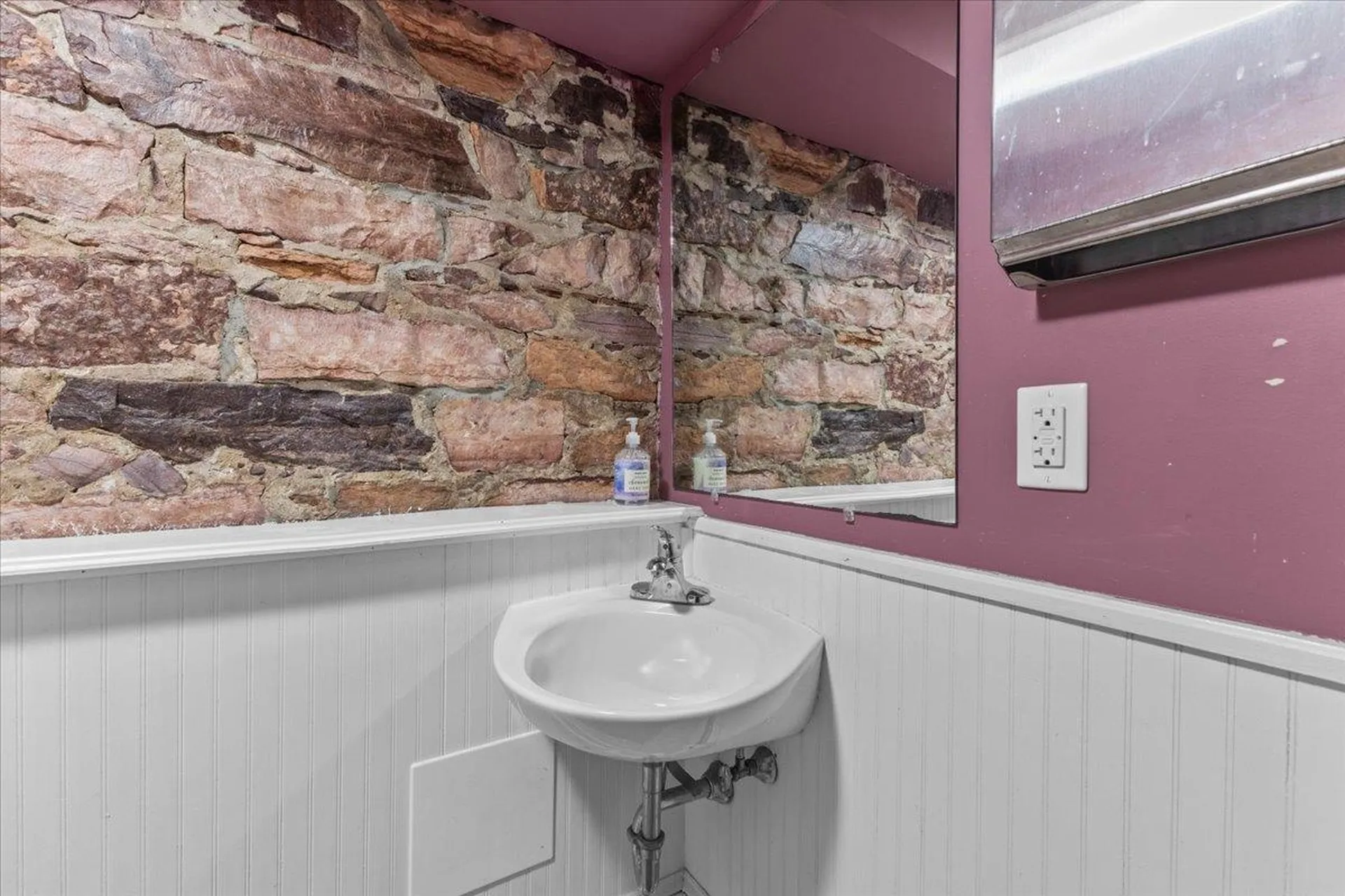 233 Pearl Street Burlington VT 05401