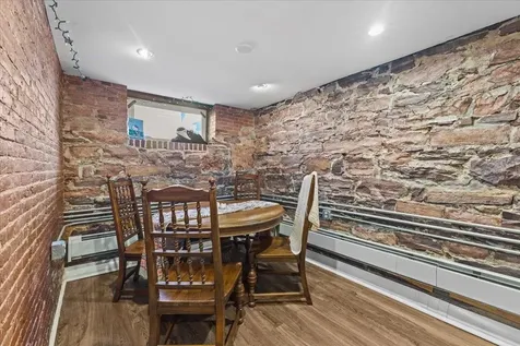 233 Pearl Street Burlington VT 05401
