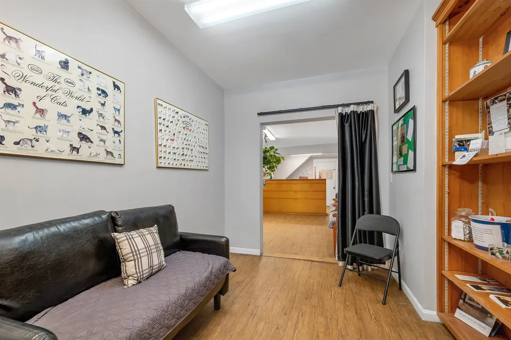 59 W Main Street Littleton NH 03561