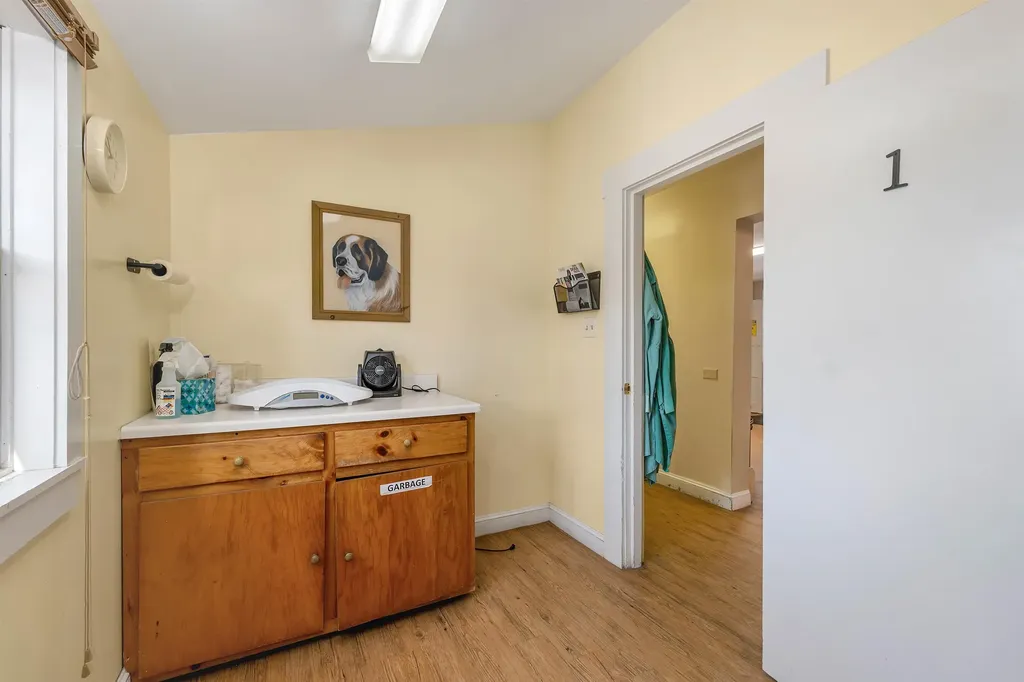 59 W Main Street Littleton NH 03561