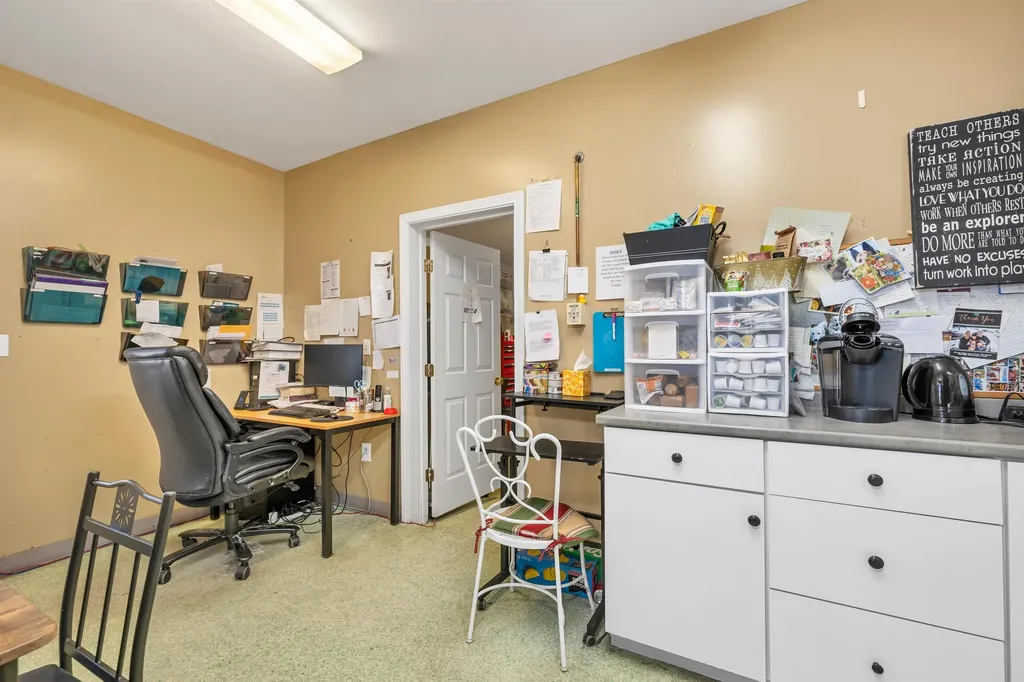 59 W Main Street Littleton NH 03561