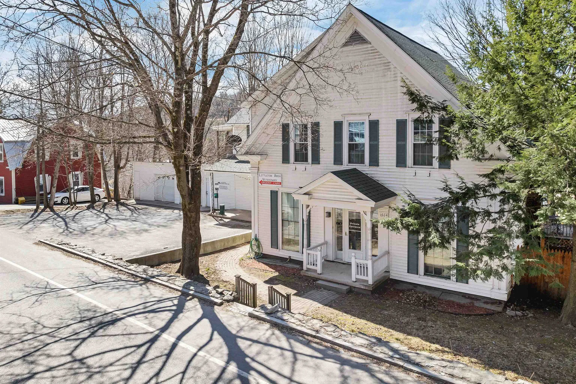 59 W Main Street Littleton NH 03561