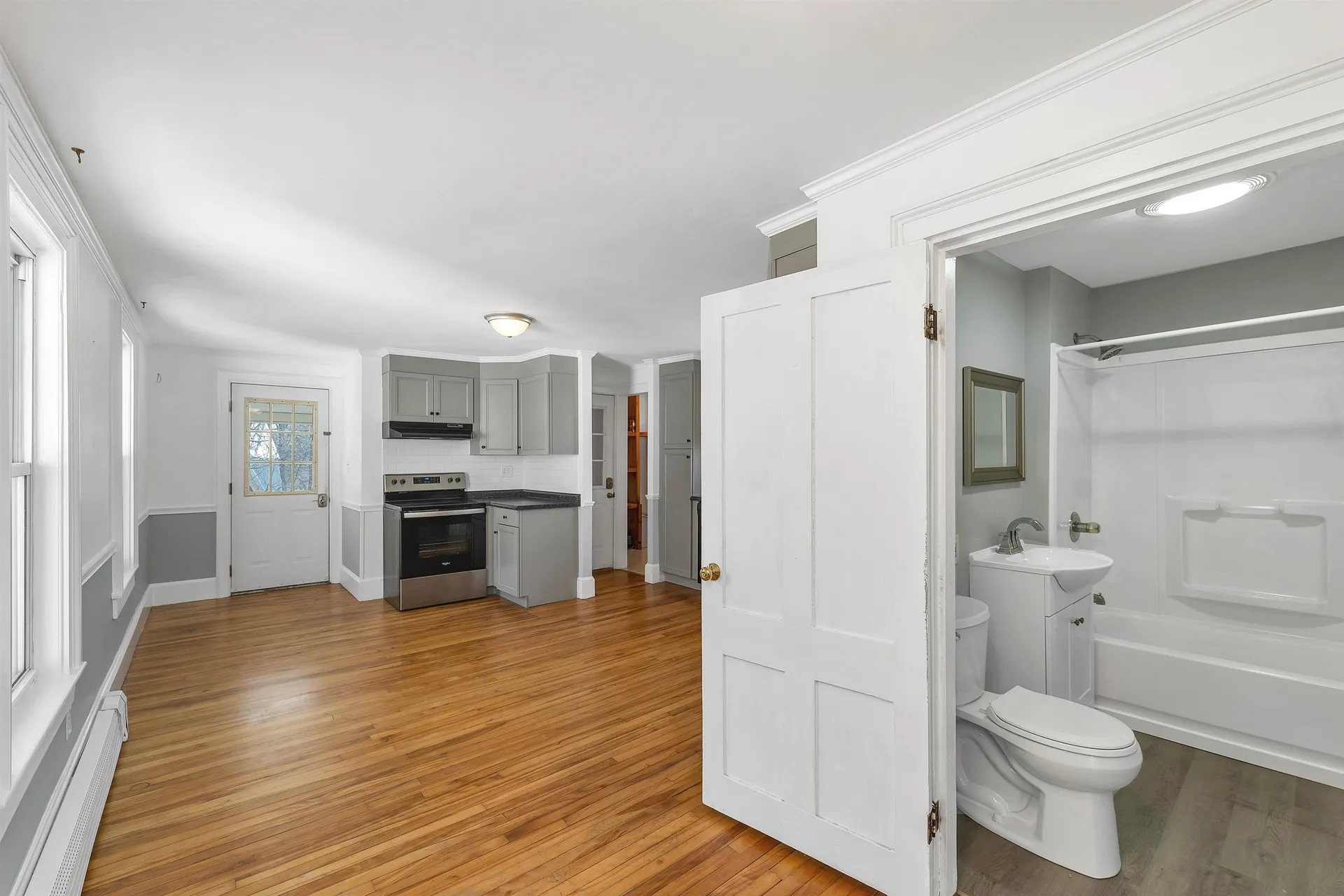 59 W Main Street Littleton NH 03561