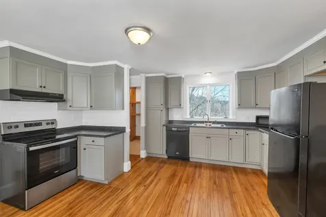59 W Main Street Littleton NH 03561