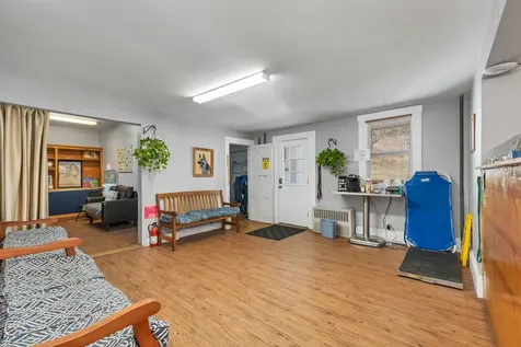 59 W Main Street Littleton NH 03561