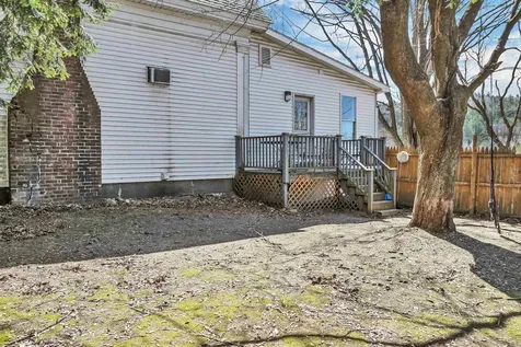 59 W Main Street Littleton NH 03561