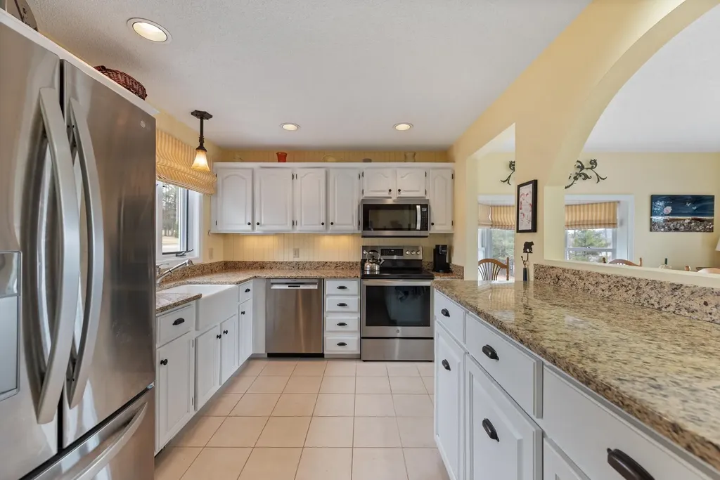 29 Pasquaney Lane Bridgewater NH 03222