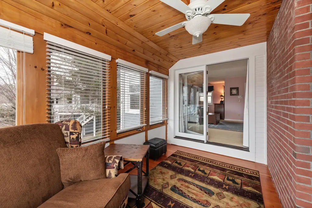 29 Pasquaney Lane Bridgewater NH 03222