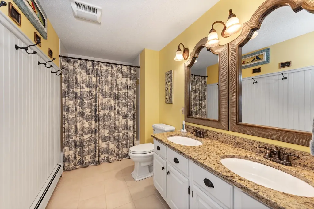 29 Pasquaney Lane Bridgewater NH 03222