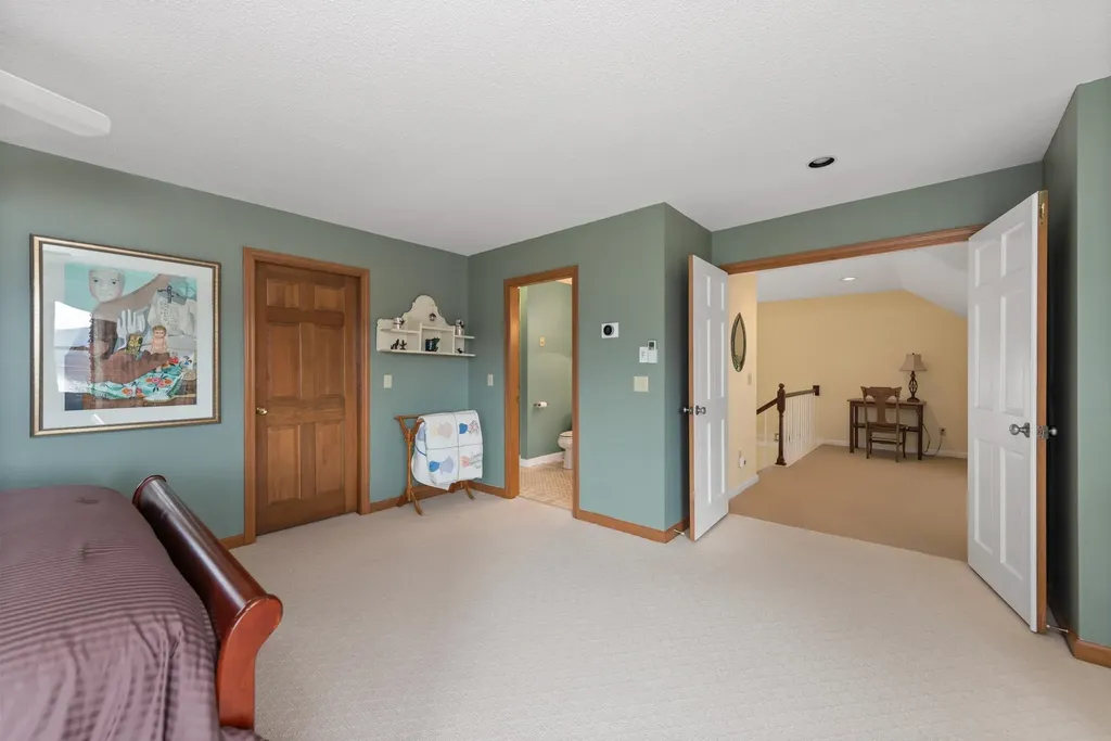 29 Pasquaney Lane Bridgewater NH 03222