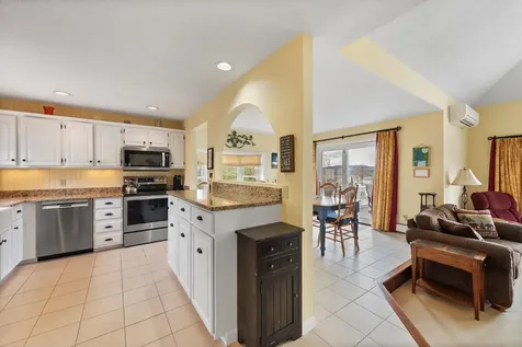 29 Pasquaney Lane Bridgewater NH 03222