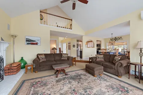 29 Pasquaney Lane Bridgewater NH 03222