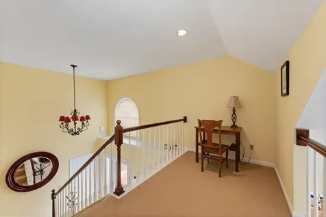 29 Pasquaney Lane Bridgewater NH 03222