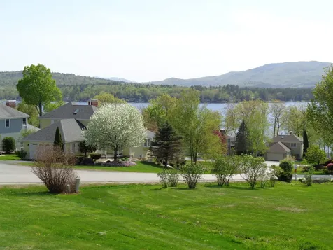 29 Pasquaney Lane Bridgewater NH 03222