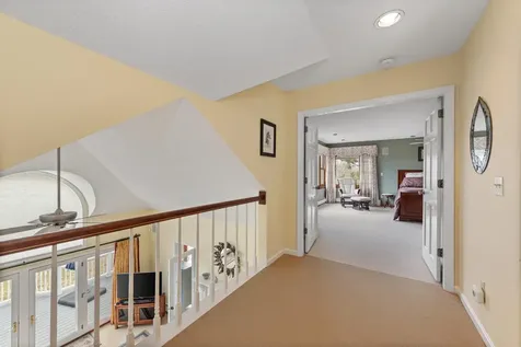 29 Pasquaney Lane Bridgewater NH 03222