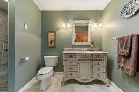 29 Pasquaney Lane Bridgewater NH 03222