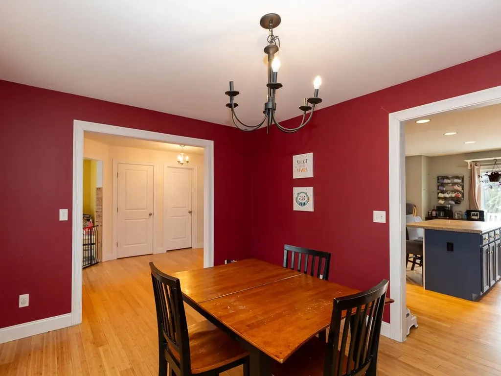 35 Frost Lane Fremont NH 03044