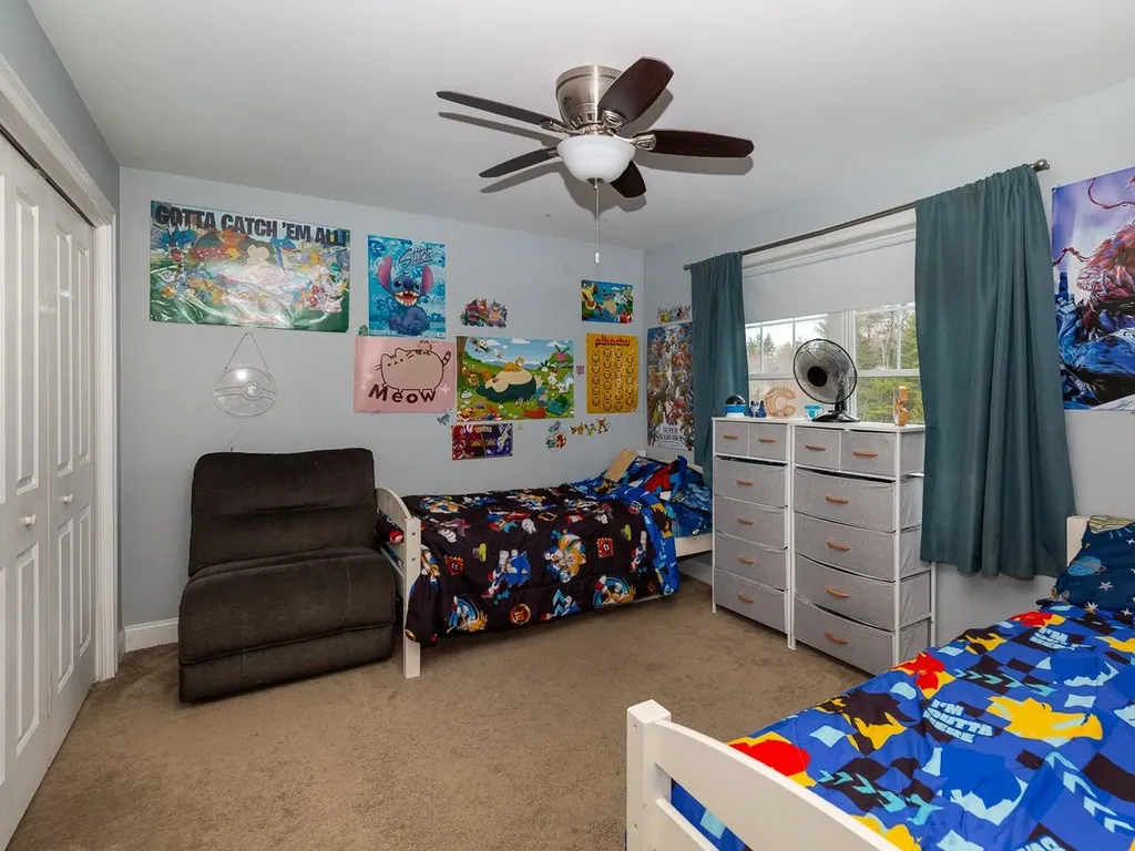 35 Frost Lane Fremont NH 03044