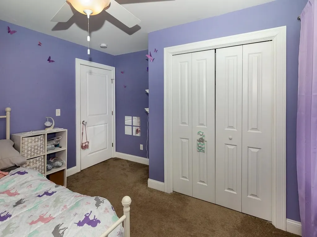 35 Frost Lane Fremont NH 03044