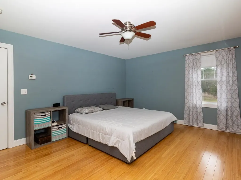 35 Frost Lane Fremont NH 03044