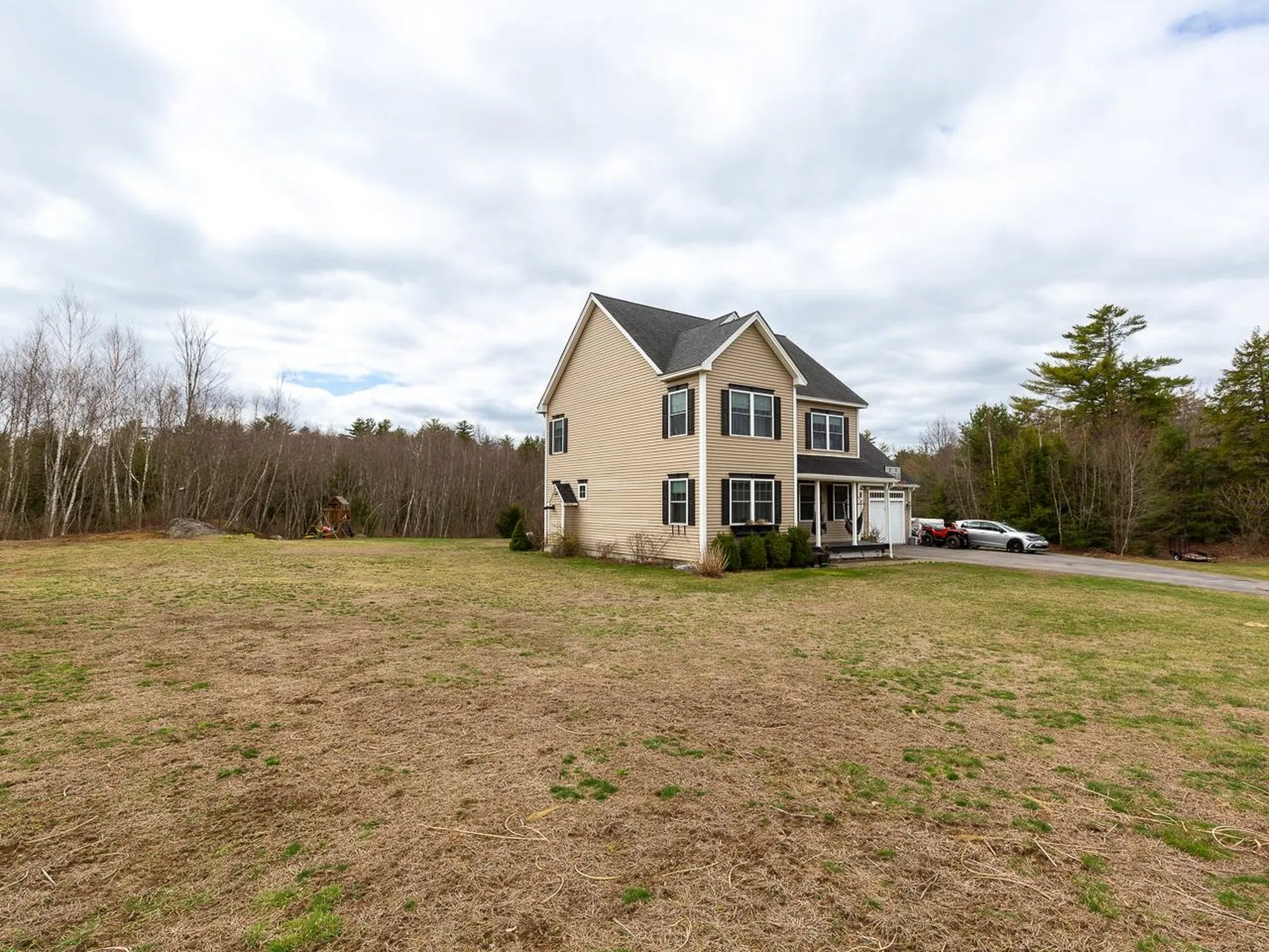 35 Frost Lane Fremont NH 03044