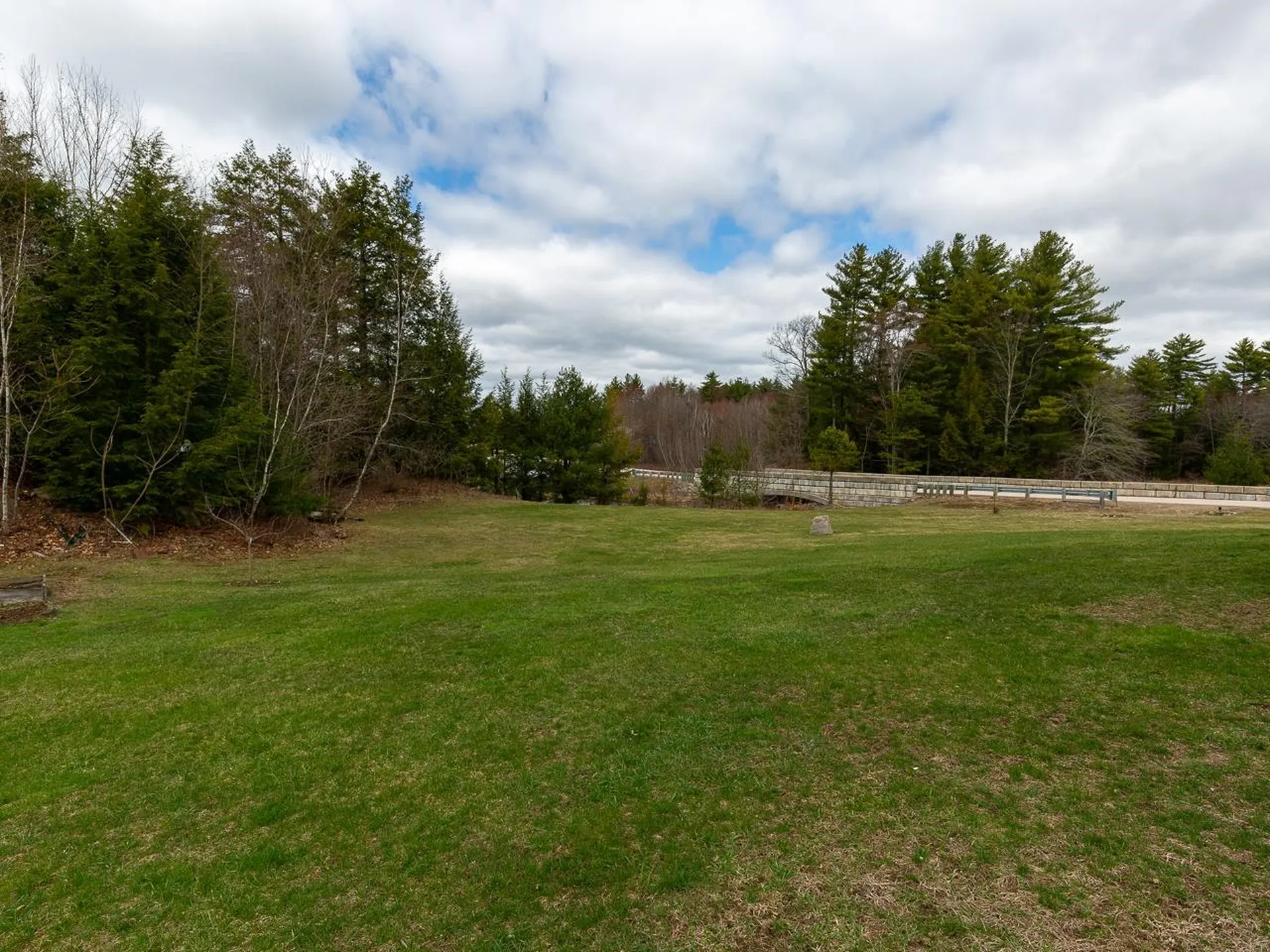 35 Frost Lane Fremont NH 03044