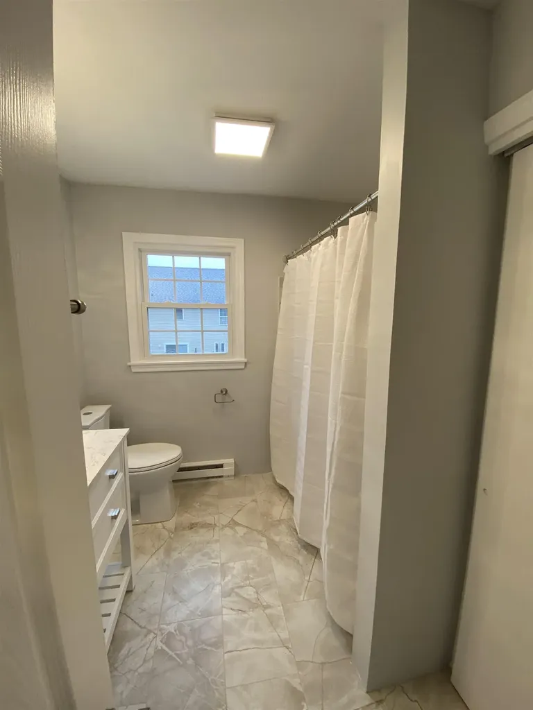 25 Andrews Avenue South Burlington VT 05403