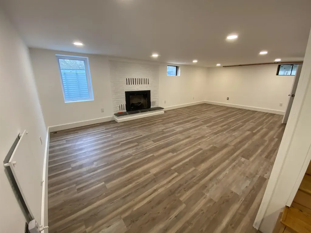 25 Andrews Avenue South Burlington VT 05403