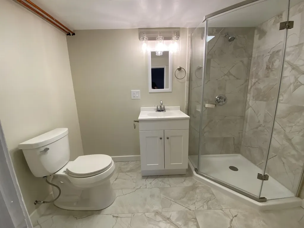 25 Andrews Avenue South Burlington VT 05403