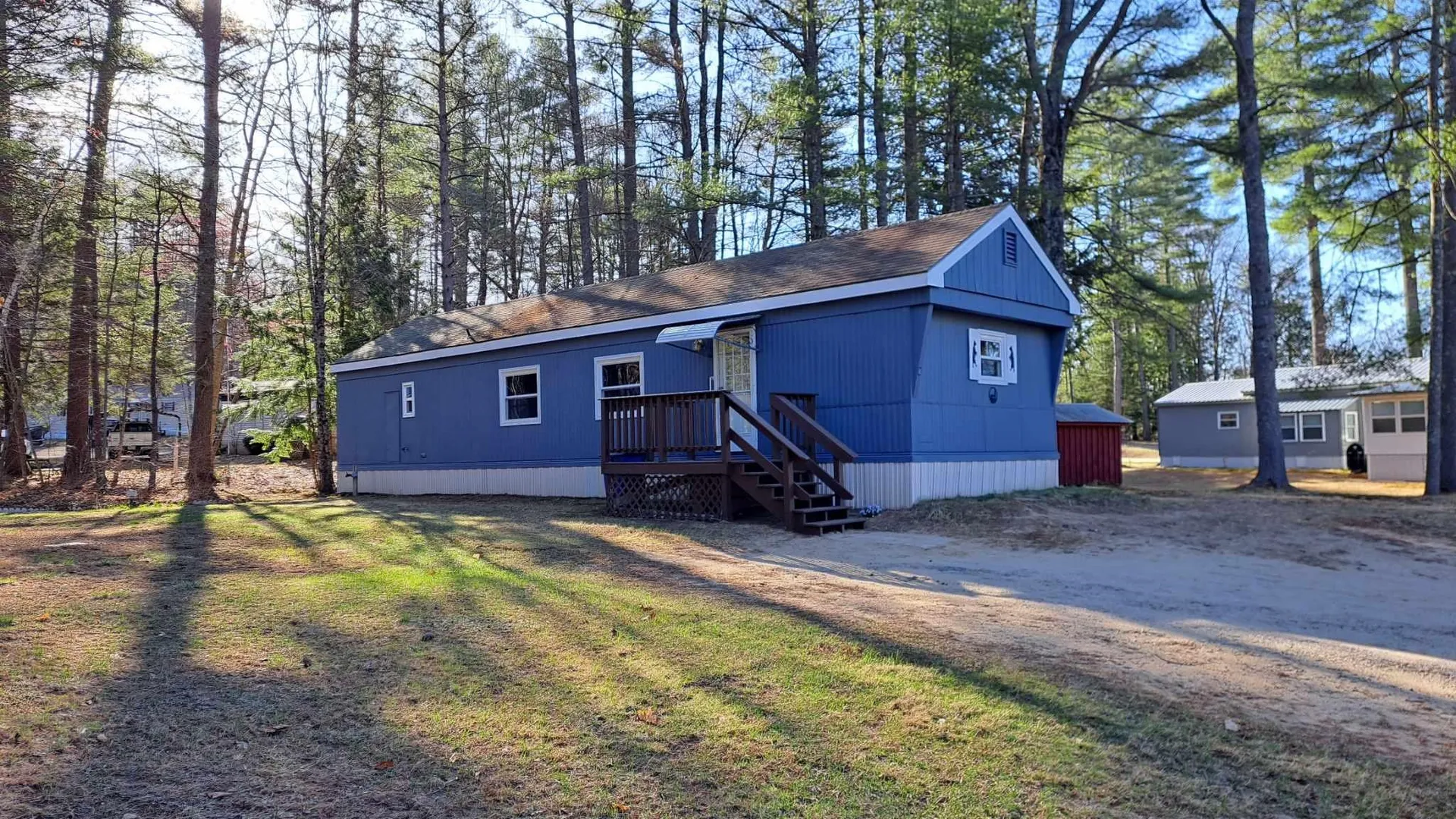 8 Shirley's Way Plymouth NH 03264