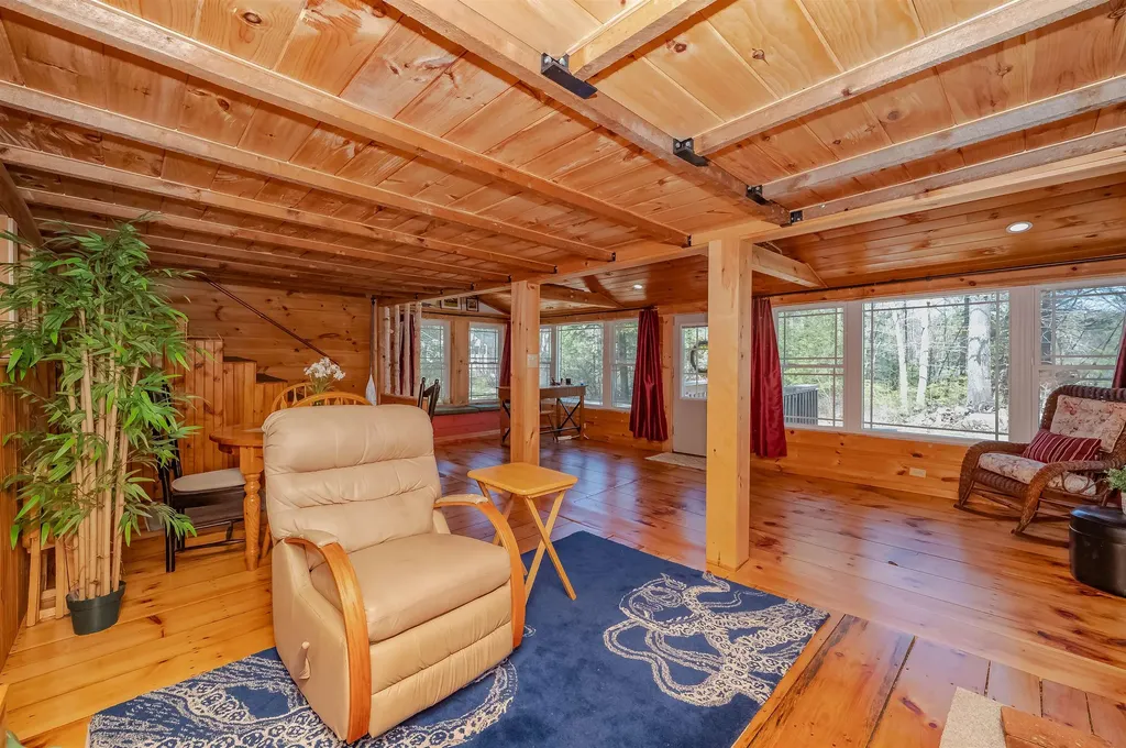 132 Chestnut Pond Road Epsom NH 03234