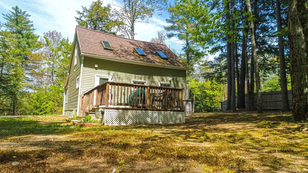 132 Chestnut Pond Road Epsom NH 03234