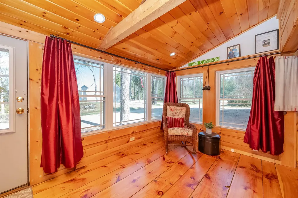 132 Chestnut Pond Road Epsom NH 03234